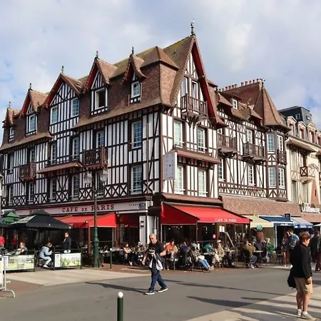 Côtier à - Mer&parking Privé Cabourg