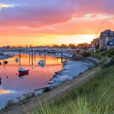 Côtier à - Mer&parking Privé Cabourg